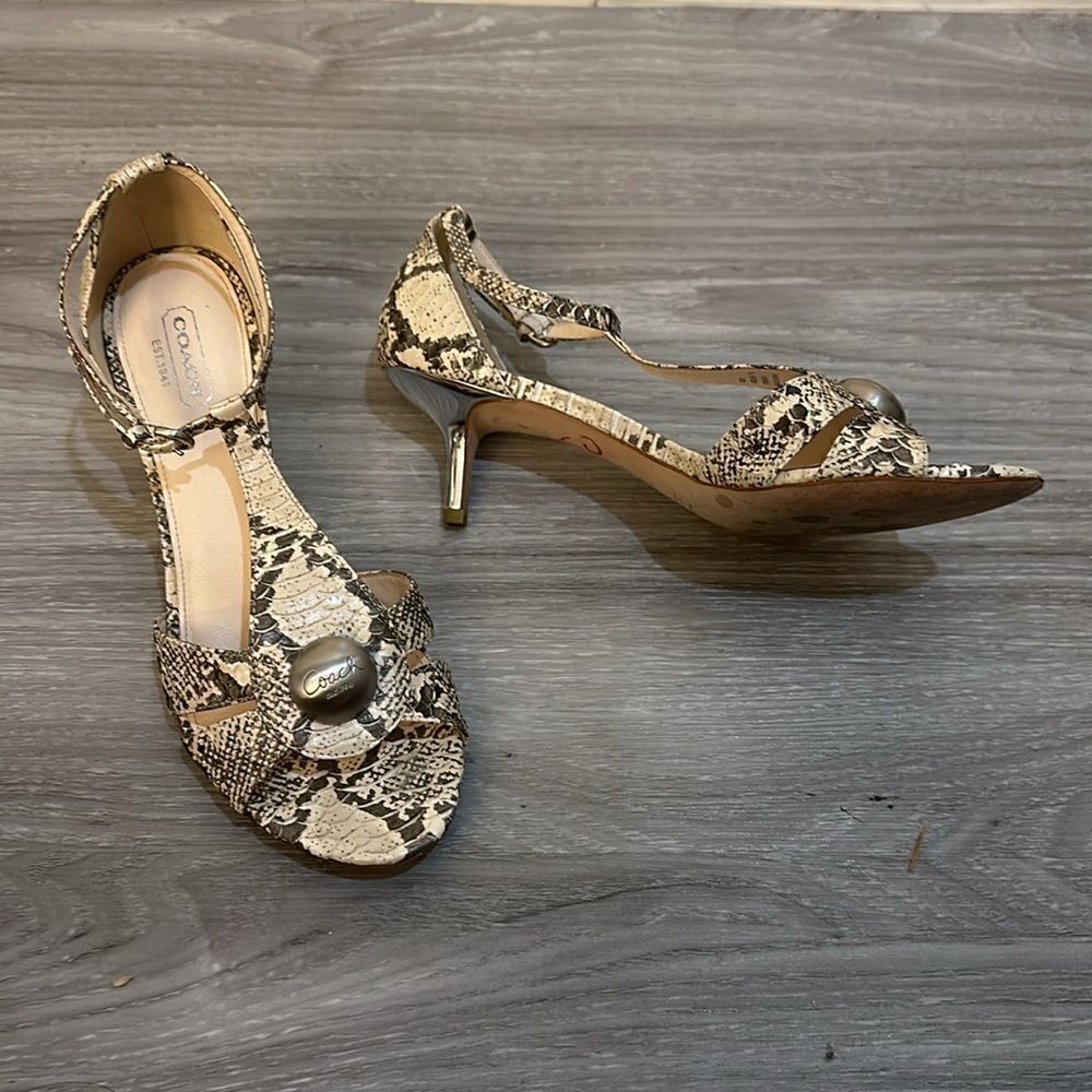 Coach heela size 7.5